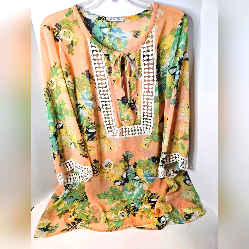 Plus Size Sheer Floral Blouse